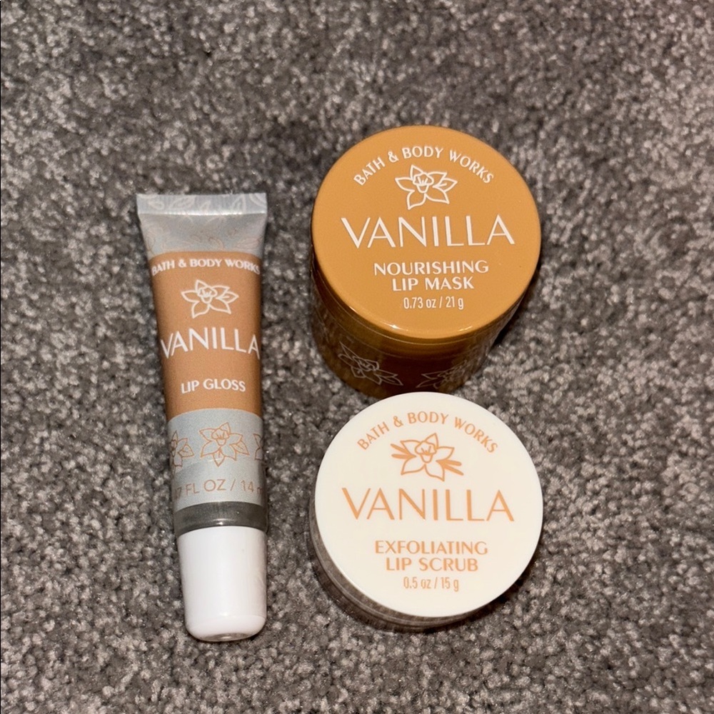 Bath & Body Works Vanilla Lip Gloss and Care Set - Tan and Cream